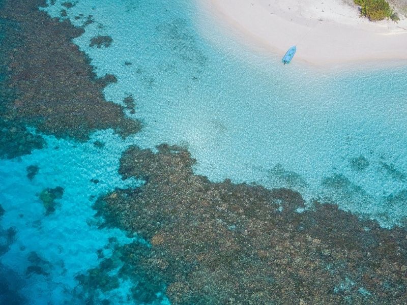 Coral Atolls, Desroches Island