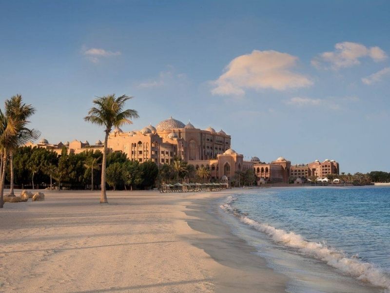 Stay at the Emirates Palace Beach hotel during your luxury holiday to Abu Dhabi