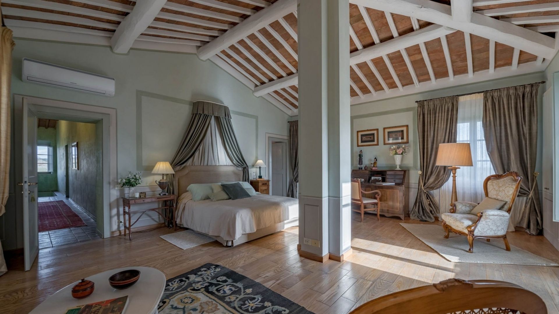 Villa Alfieri Bedroom