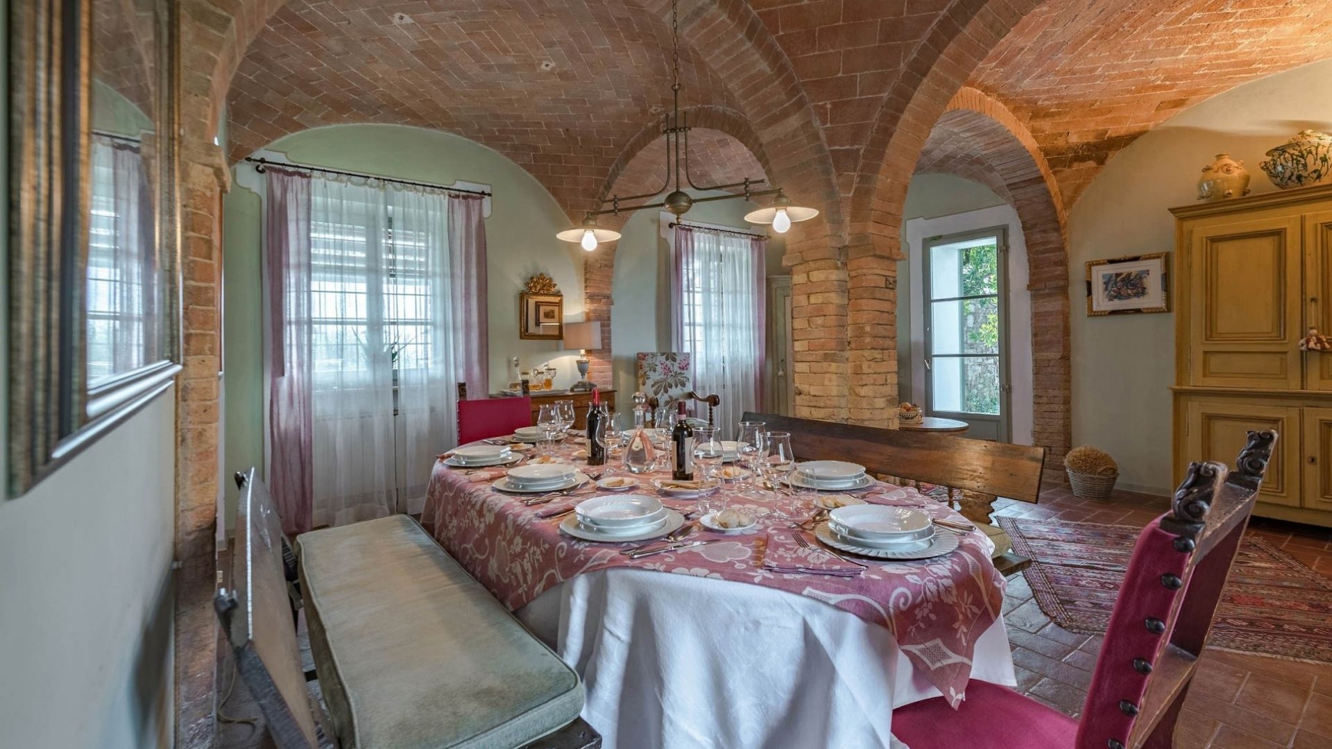 Villa Alfieri Dining