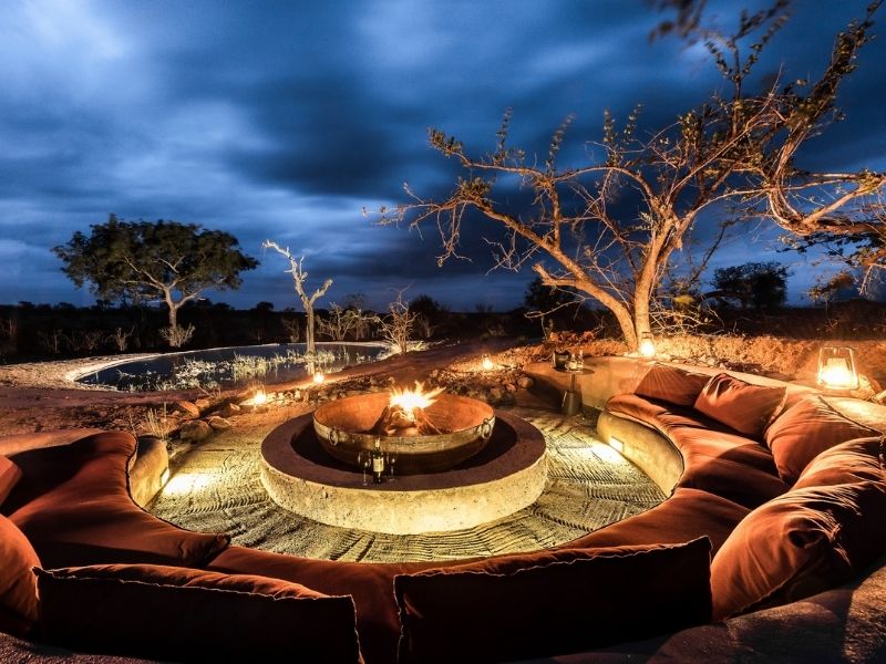 Stay at Sabi Sabi Earth Lodge during your luxury South African safari holiday