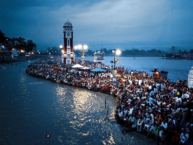 Ganga Aarti ceremony