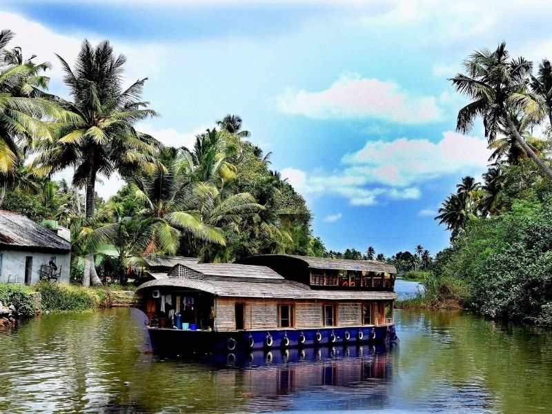 Kerala backwaters cruise