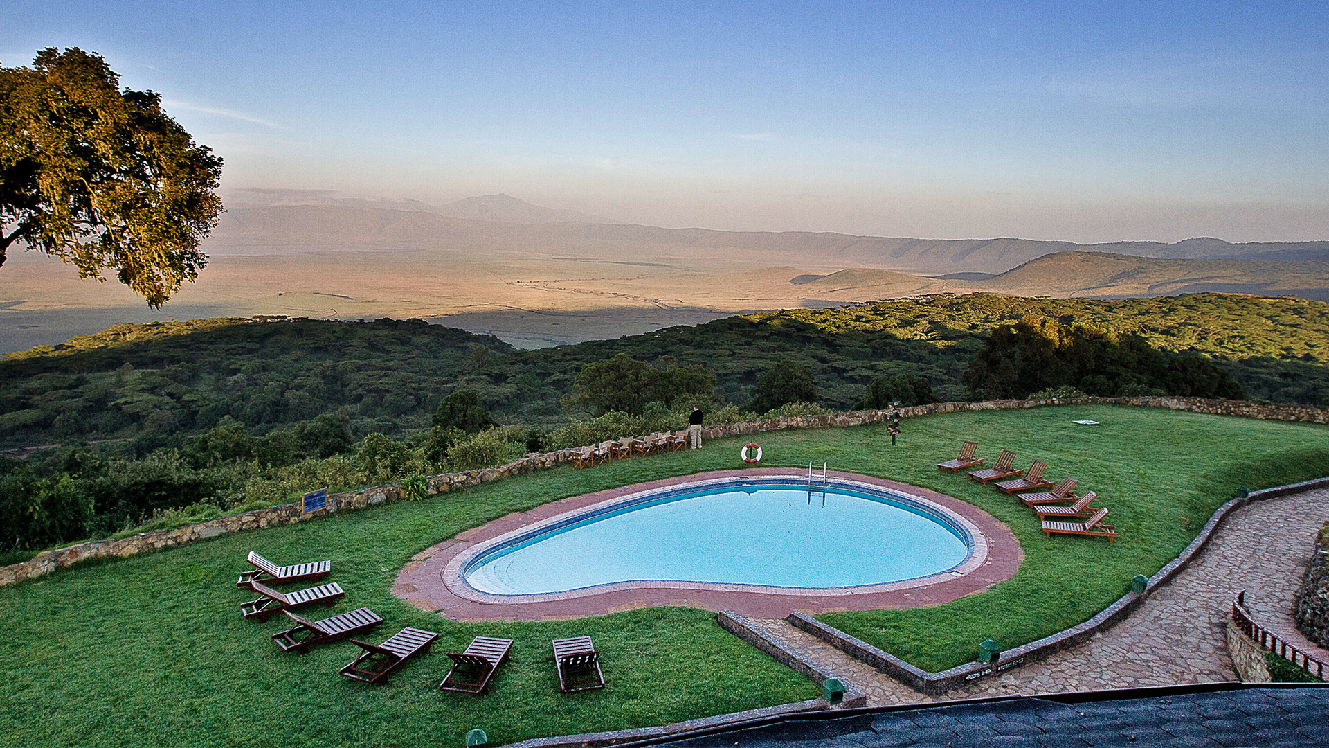 Ngorongoro-Sopa-Lodge_Outdoor_Pool