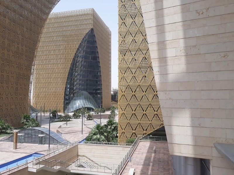 Enjoy a guided tour of Riyadh during luxury holidays to Saudi Arabia