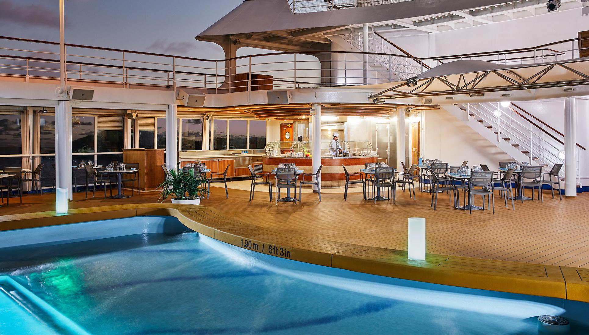 Silver Whisper Outdoor pool