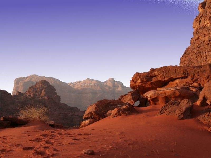 Spend the night in a luxury bubble camp in Wadi Rum during your luxury holiday to Jordan