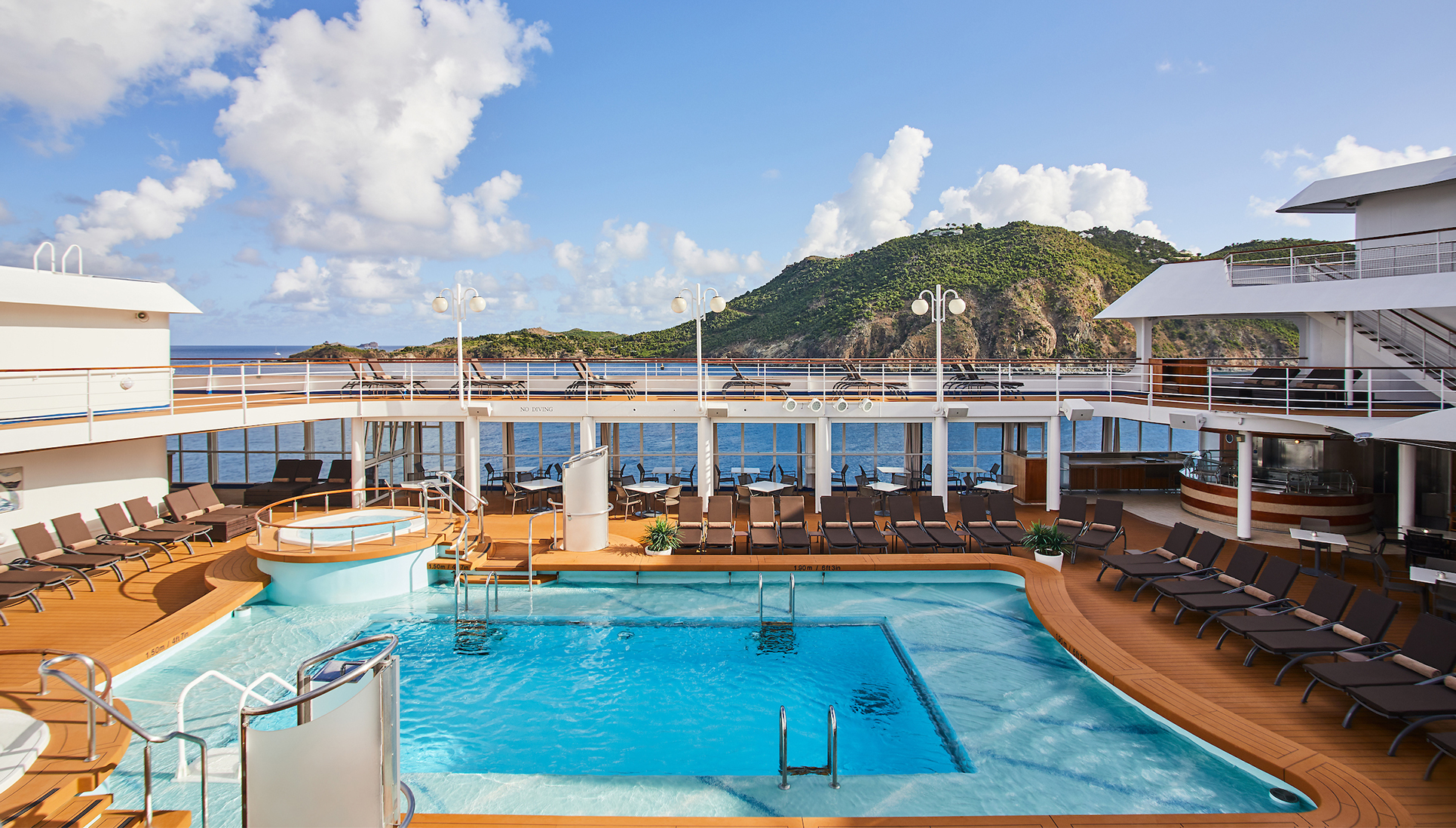 Silver Whisper outdoor pool
